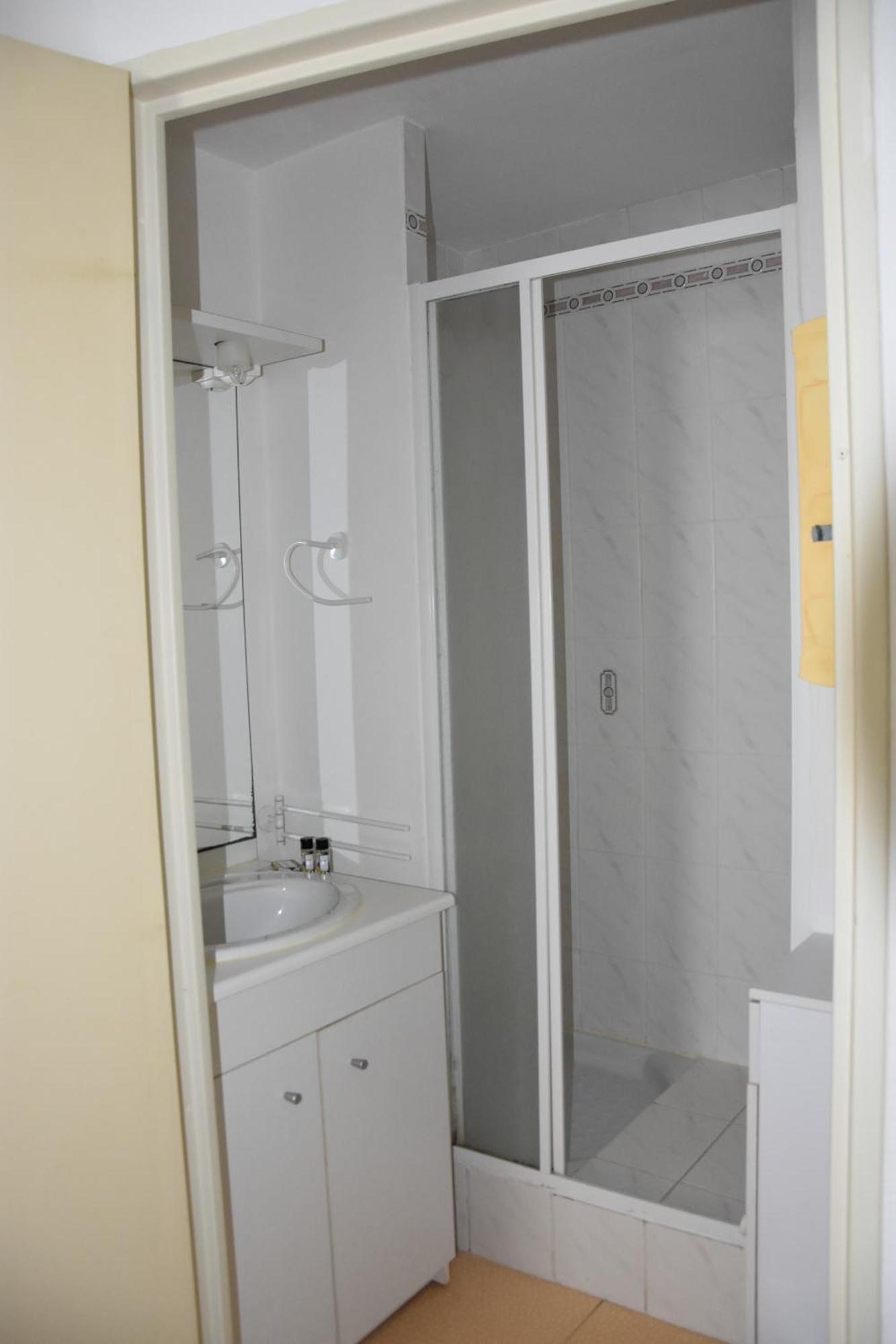 Appartement 1 Chambre, Avec Loggia Et Vue Sur Le Port Olona La Chaume Extérieur photo